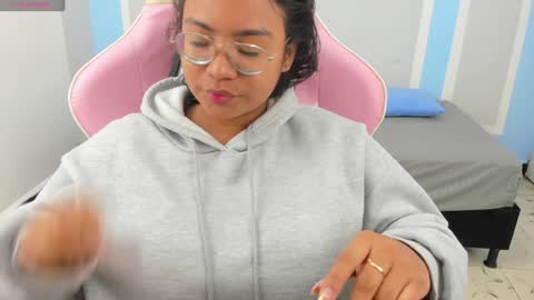 Snapshot of im_angels7 chatting on 01-13-25, 03:12 Angela online show from 01-13-25, 03:12