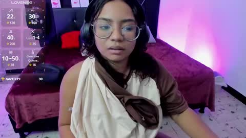 Snapshot of im_angels7 chatting on 02-21-25, 02:06 Angela online show from 02-21-25, 02:06