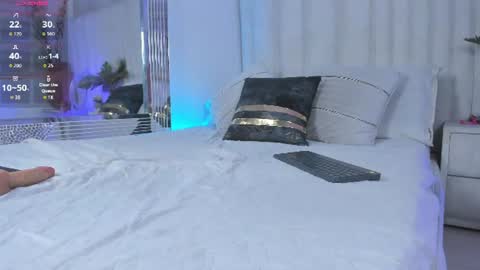 im_ariana_ online show from 06-27-26, 04:12