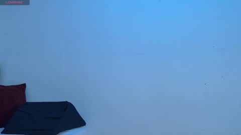 aurora online show from 12-18-25, 09:32