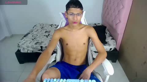 im_david01 online show from 05-10-26, 09:31