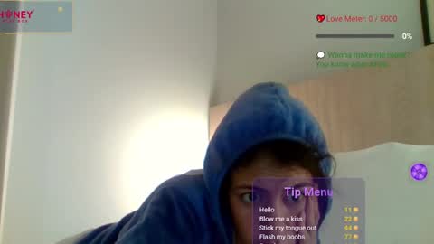 Ellliiana  online show from 10-14-25, 03:07