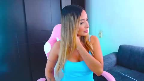 Grecia online show from 03-16-26, 01:48