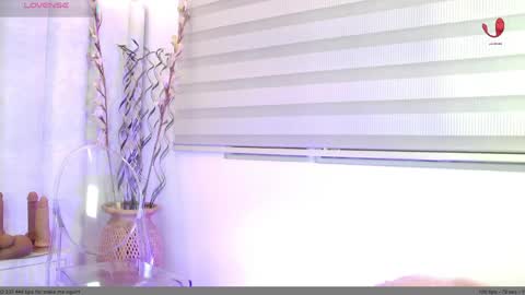 Helina online show from 04-09-26, 12:10