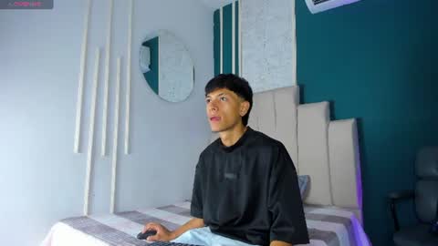 Kael online show from 07-30-26, 12:26