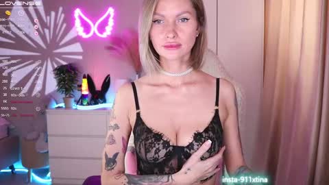 Snapshot of im_kristina chatting on 02-18-25, 04:58 Kris online show from 02-18-25, 04:58