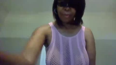 weet exy Cougar online show from 05-10-26, 11:26