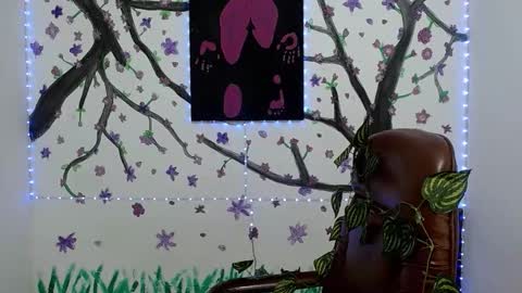 IM  May online show from 02-16-26, 07:43