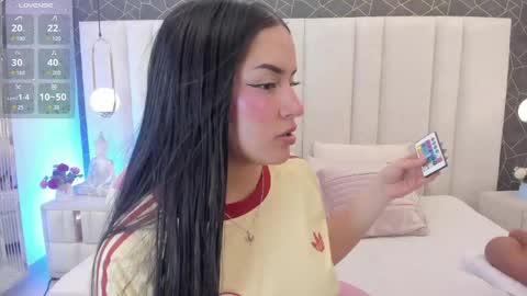 im_miadoll online show from 05-23-26, 04:22