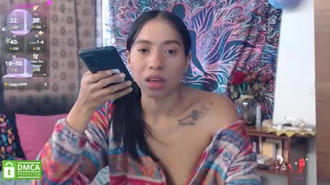 Snapshot of im_moonlight chatting on 02-05-25, 04:25 Cutie pie online show from 02-05-25, 04:25