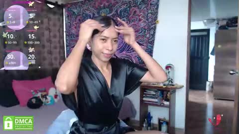 Cutie pie online show from 12-14-25, 03:28