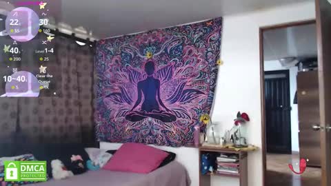 Cutie pie online show from 05-18-26, 01:17