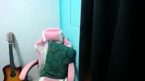 Ms. M online show from 09-08-25, 08:19