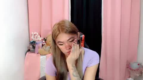 im_yourfairyannaxx online show from 12-20-25, 03:02