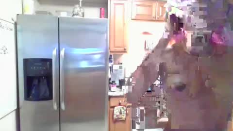 Snapshot of iman_love chatting on 02-28-25, 07:14 iman_love online show from 02-28-25, 07:14