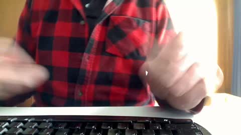 Snapshot of imaussiechris chatting on 07-27-26, 12:06 Aussie Guy online show from 07-27-26, 12:06