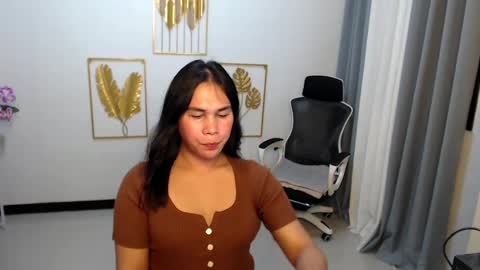 Ashley online show from 12-23-24, 11:36