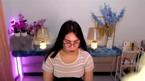 Ashley online show from 01-20-25, 08:07