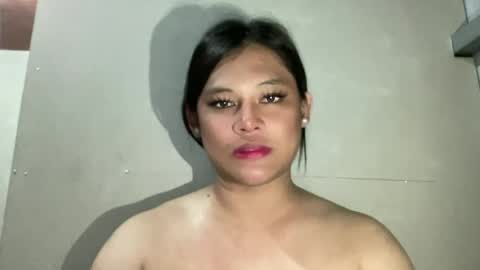 Snapshot of imjustasluttyintownxxx chatting on 07-27-26, 02:24 Mika online show from 07-27-26, 02:24
