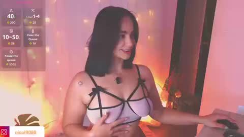 Snapshot of imleana chatting on 03-12-26, 08:15 Leana online show from 03-12-26, 08:15