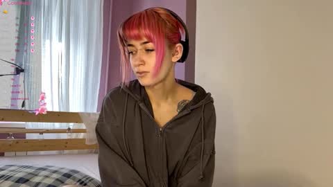 Snapshot of impussible chatting on 02-22-26, 11:31 Dina online show from 02-22-26, 11:31