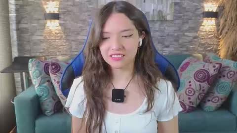 Karen  online show from 09-24-25, 07:28