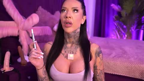 Scarlet online show from 02-14-26, 06:21