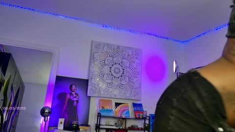 Snapshot of imselma chatting on 03-06-26, 04:25 Ill take a break see you later to light candles online show from 03-06-26, 04:25