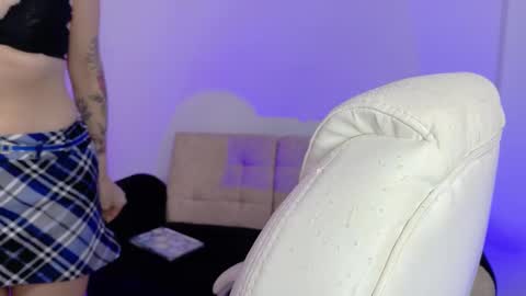 Sienna online show from 01-05-26, 07:50