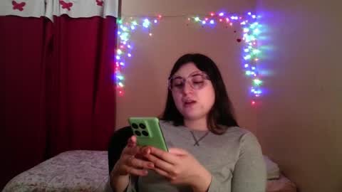 Florencia online show from 05-06-26, 02:08