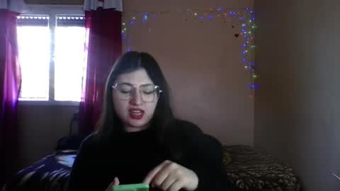 Florencia online show from 05-17-26, 05:53