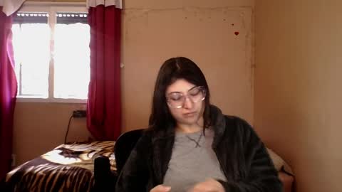 Florencia online show from 05-22-26, 05:40