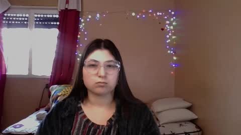 Florencia online show from 06-03-26, 05:51
