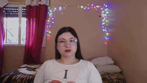Florencia online show from 06-07-26, 05:27