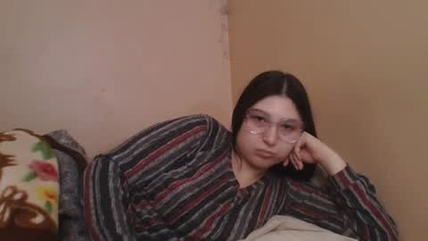 Florencia online show from 06-13-26, 05:22