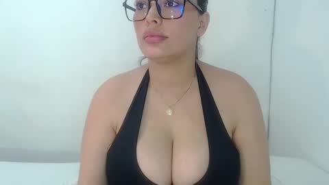 imsweetlips online show from 09-19-25, 08:20