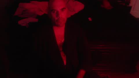 I use to be imeverythingandnothing online show from 12-17-24, 03:06