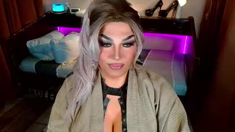 QUEEN MADI  online show from 07-03-26, 12:06