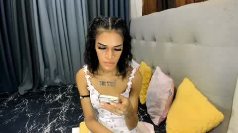 imyour_dreamasian4uxxx online show from 04-08-26, 02:50