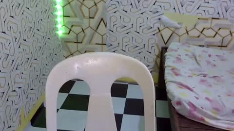 Im sad because im lonely wish help me here online show from 03-14-26, 04:29