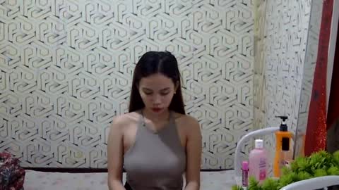 Im sad because im lonely wish help me here online show from 06-21-26, 10:40