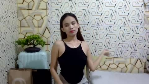 Im sad because im lonely wish help me here online show from 07-21-26, 08:05