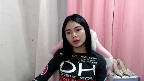 thaddea online show from 02-17-25, 04:37