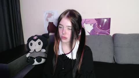 Snapshot of in_the_void chatting on 06-07-26, 10:24 Alice online show from 06-07-26, 10:24
