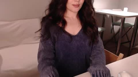 Snapshot of in_yan chatting on 10-15-25, 08:31 Lin online show from 10-15-25, 08:31