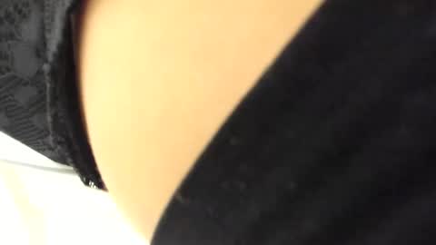 Ina online show from 09-10-25, 09:04