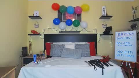 Snapshot of inannalove chatting on 12-12-24, 01:49 inannalove online show from 12-12-24, 01:49