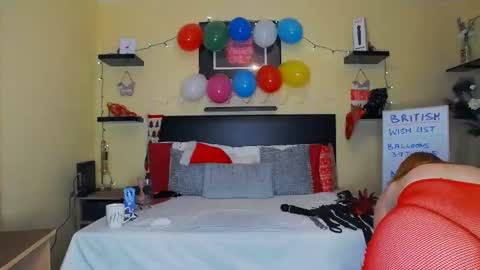 Snapshot of inannalove chatting on 12-19-24, 11:25 inannalove online show from 12-19-24, 11:25