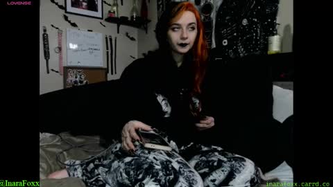 Snapshot of inarafoxxx chatting on 12-16-24, 02:25 Inarafoxx online show from 12-16-24, 02:25