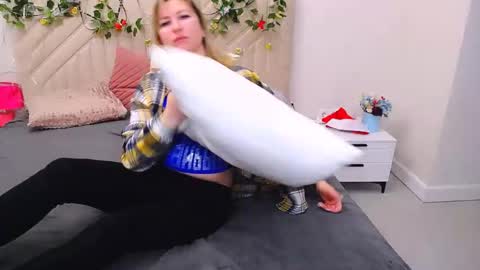 incredible_ariela online show from 01-06-26, 05:33